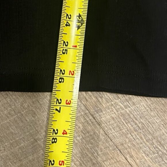 YoungLA Men’s Tank Large - Picture 4 of 5